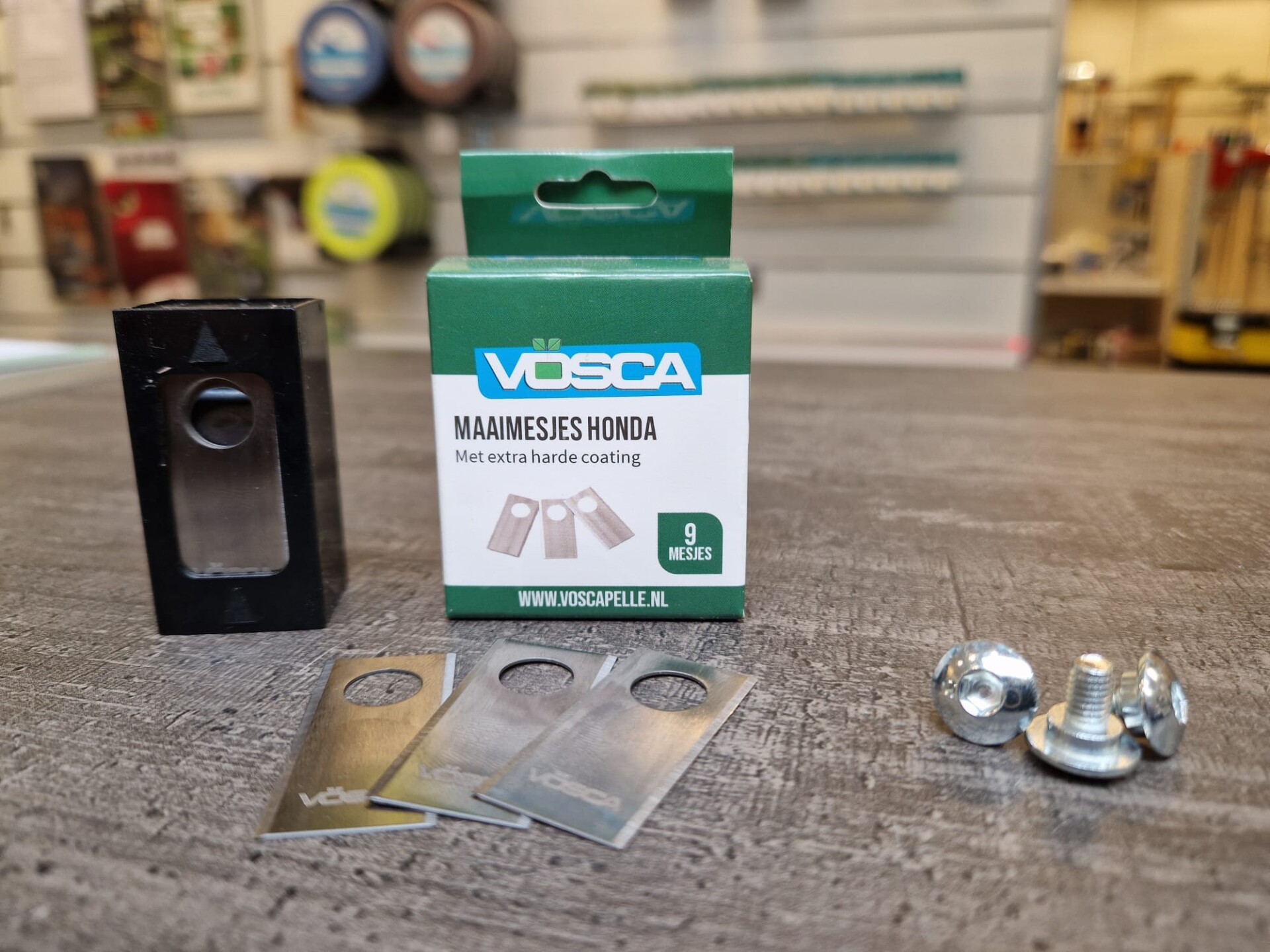 VOSCA robotmaaiermesjes