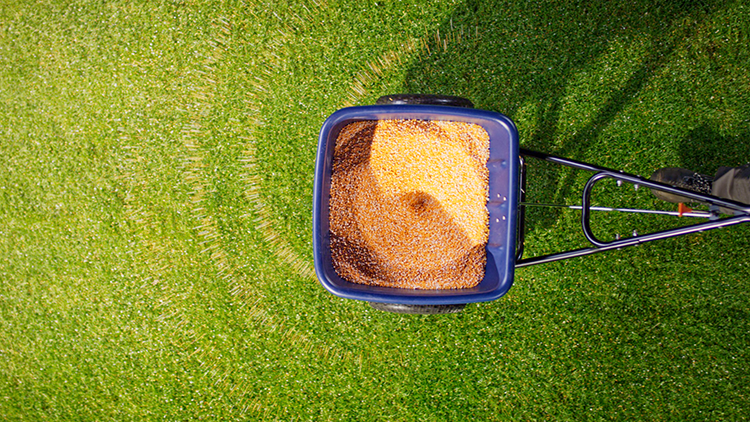 Eqo.s een volledig afbreekbare biologische coating technologie voor gras CRF’s