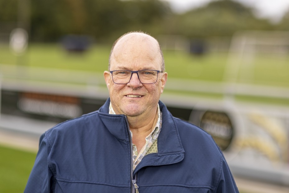 Venlo bespaart jaarlijks 77.000 kg CO₂-uitstoot door robotisering op sportparken