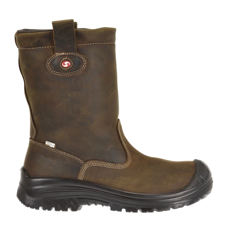 Sixton laars Montana bruin gevoerd S3